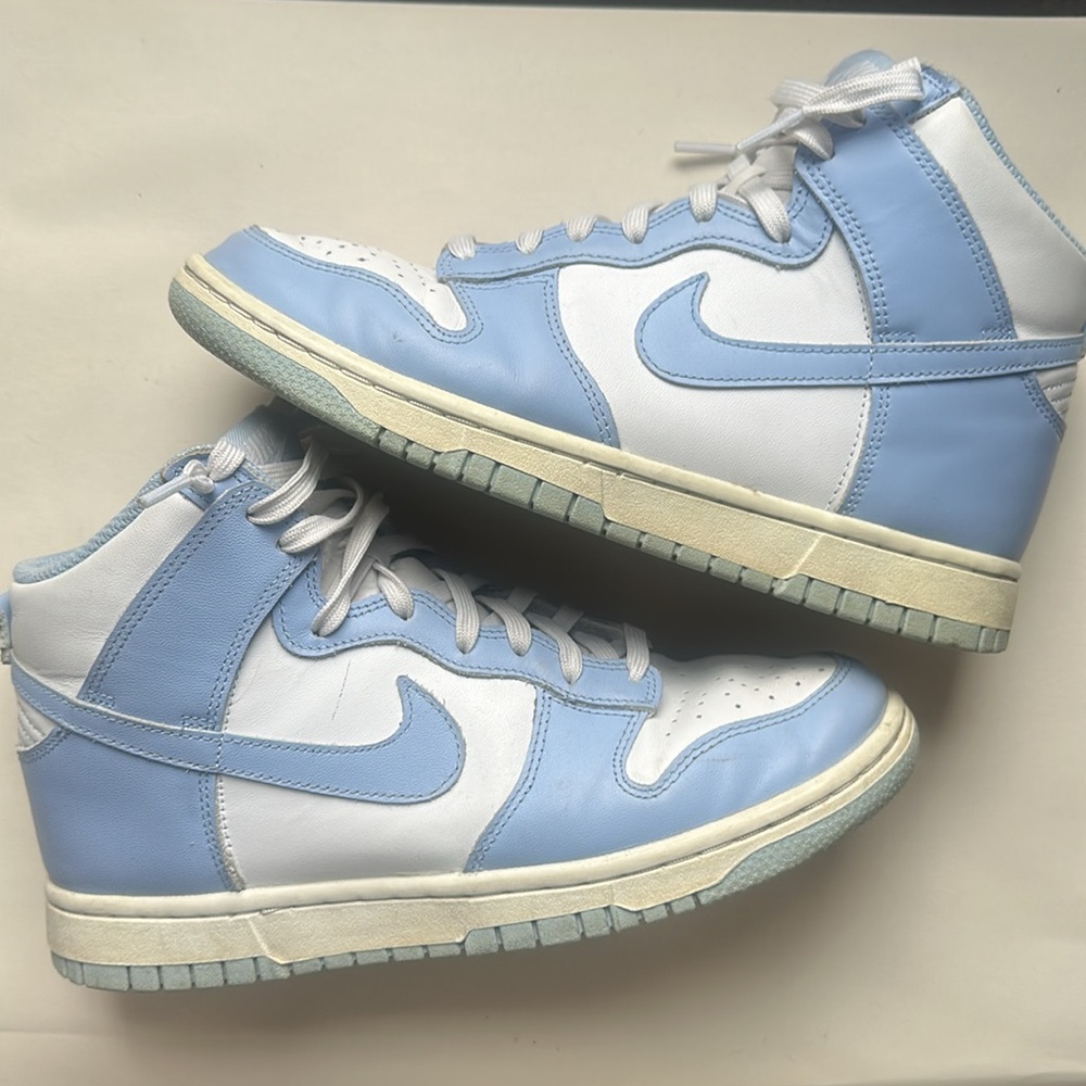 Light blue Nike high top shoes size 8.5.